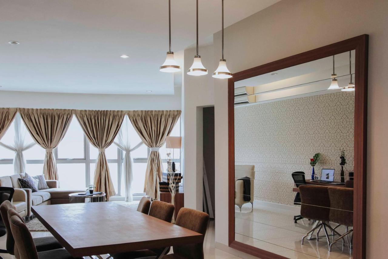 Regalia Residence The Sky Pool Suite Κουάλα Λουμπούρ Εξωτερικό φωτογραφία
